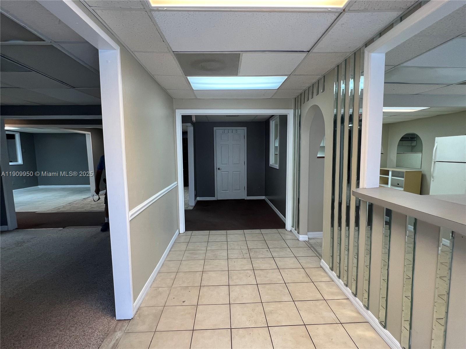 See details / sq. ft. $ 2025-11-06 0 Photo