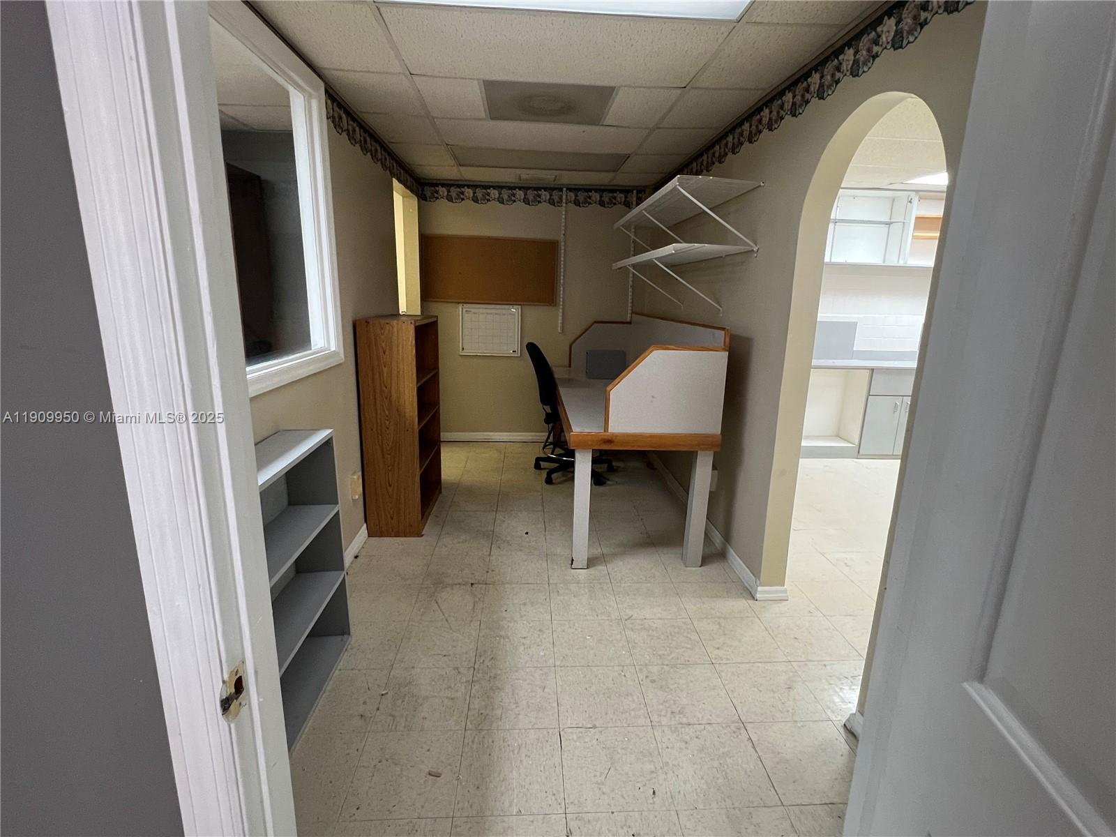 See details / sq. ft. $ 2025-11-06 0 Photo