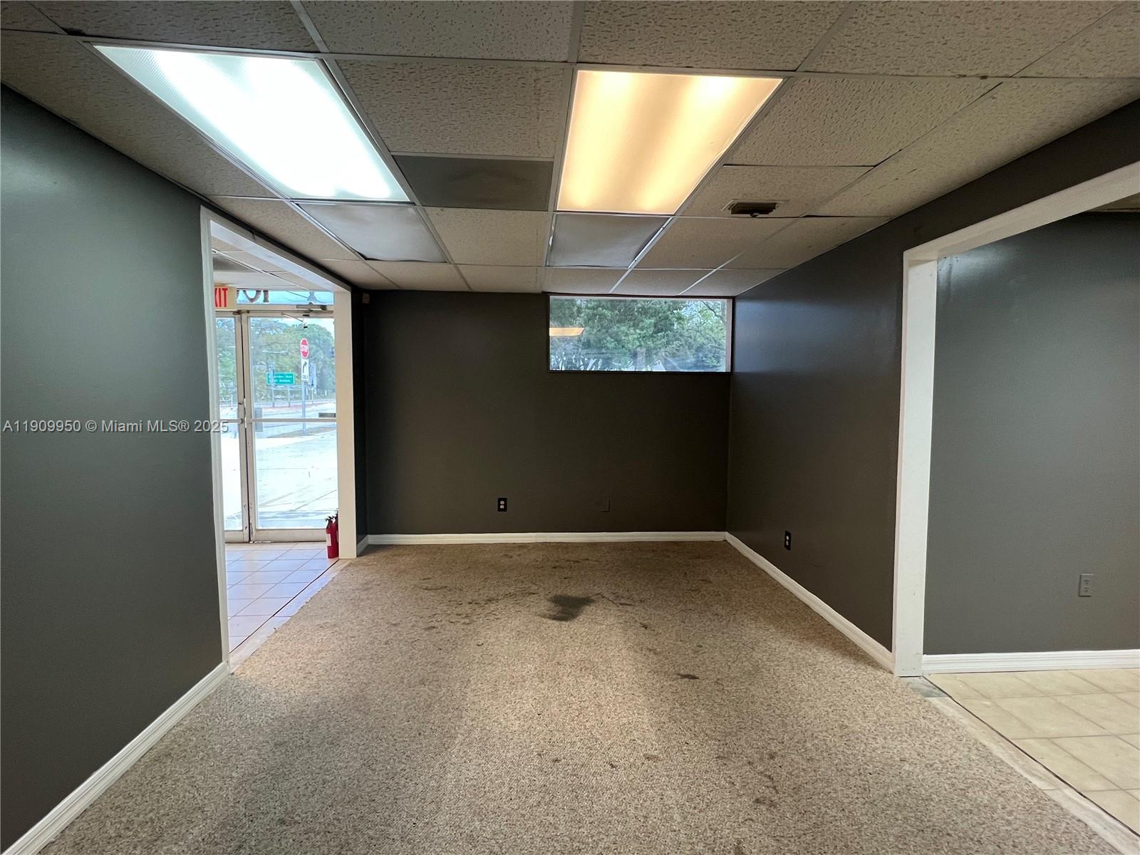 See details / sq. ft. $ 2025-11-06 0 Photo