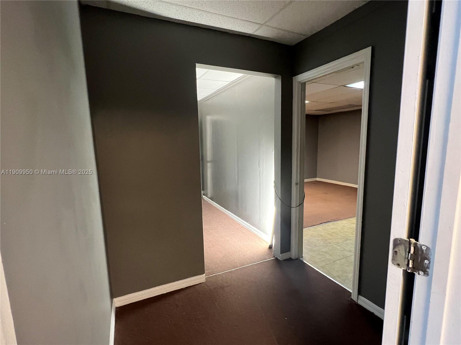 See details / sq. ft. $ 2025-11-06 0 Photo