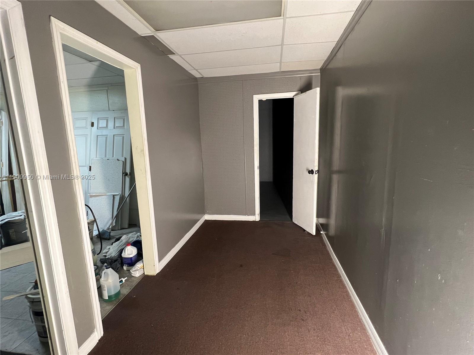 See details / sq. ft. $ 2025-11-06 0 Photo