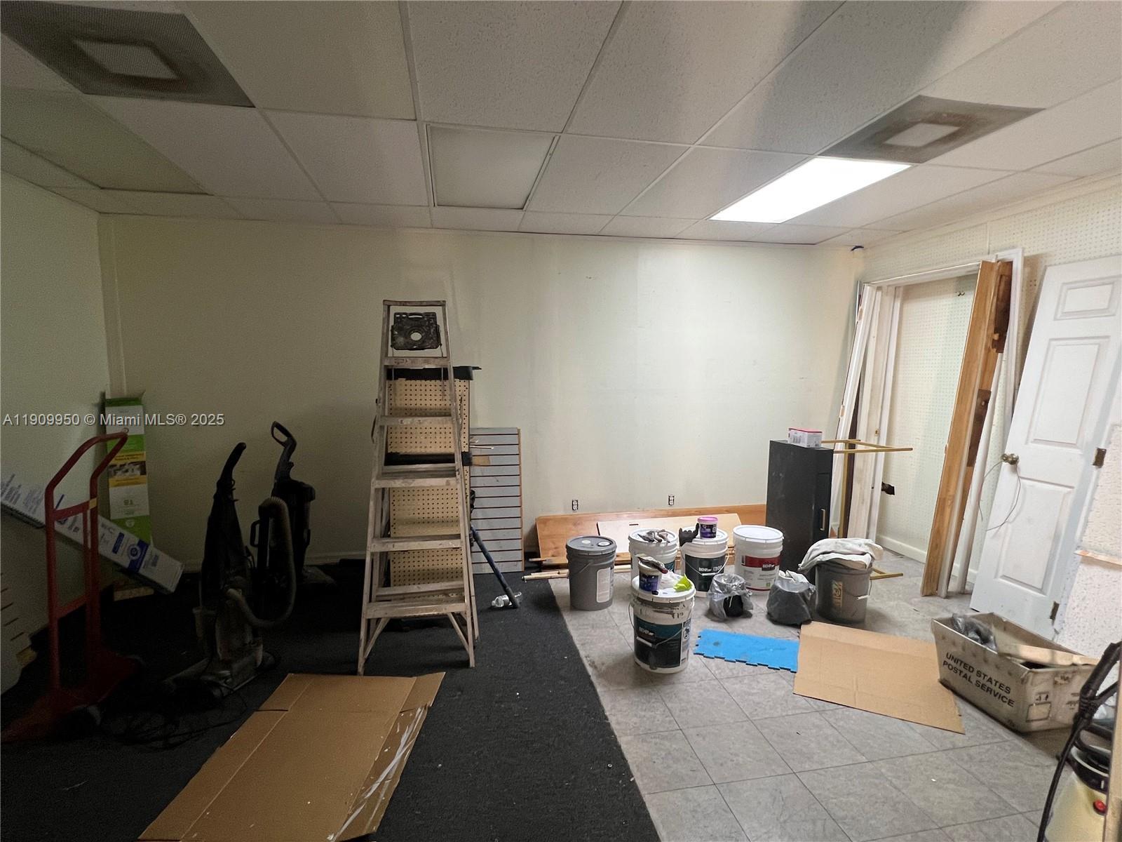 See details / sq. ft. $ 2025-11-06 0 Photo