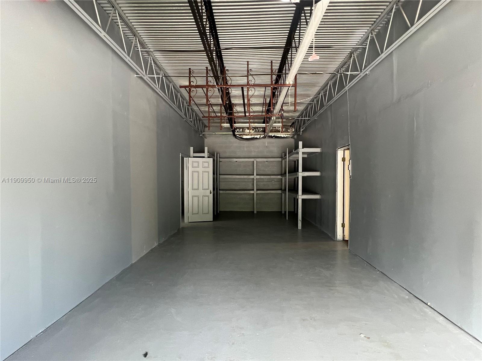 See details / sq. ft. $ 2025-11-06 0 Photo