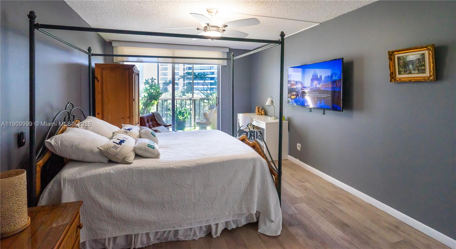 Photo of 501 Three Islands Blvd #517, Hallandale Beach, Florida, 33009 -