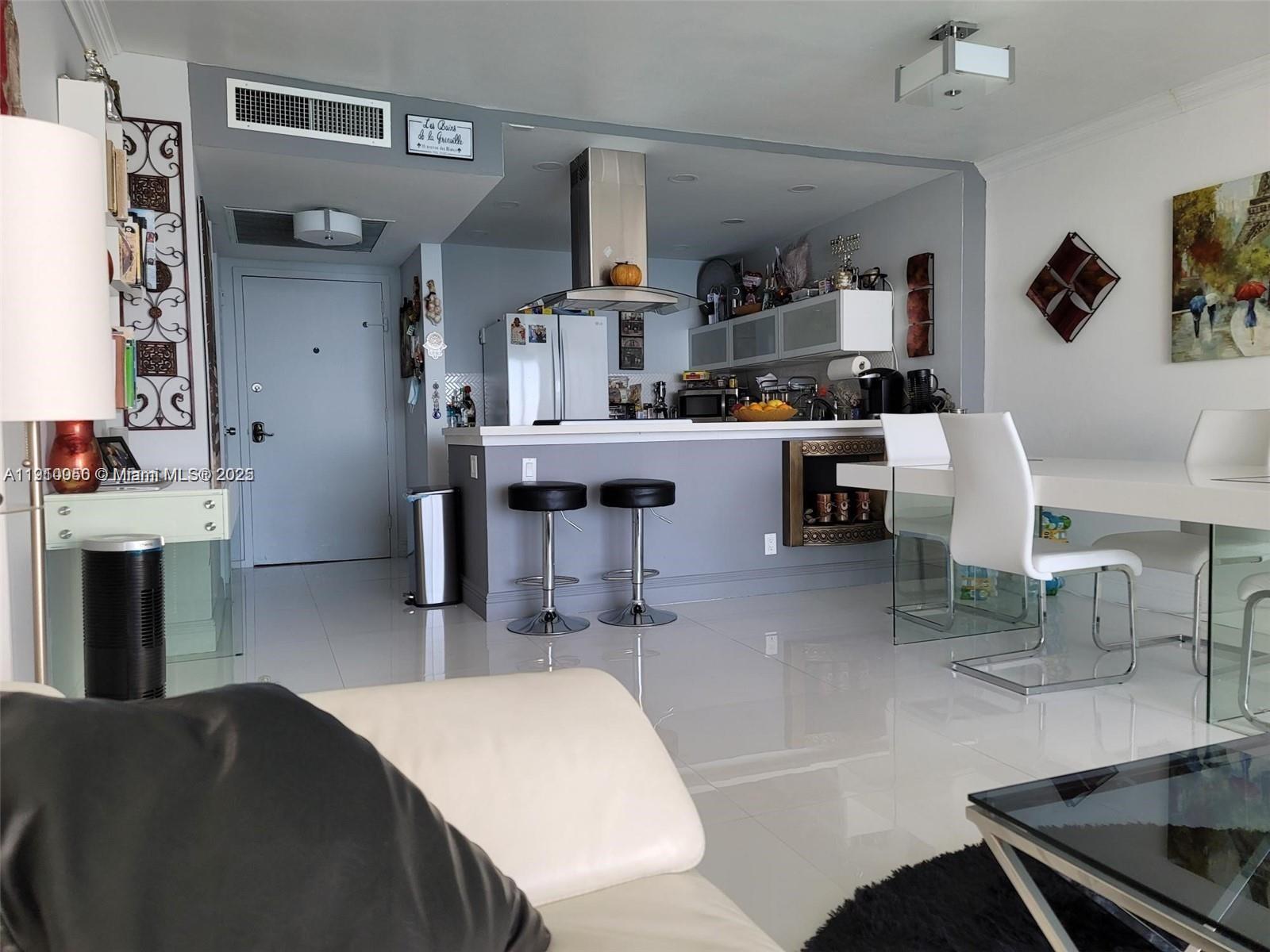 Photo of 2030 Ocean Dr #1815, Hallandale Beach, Florida, 33009 -