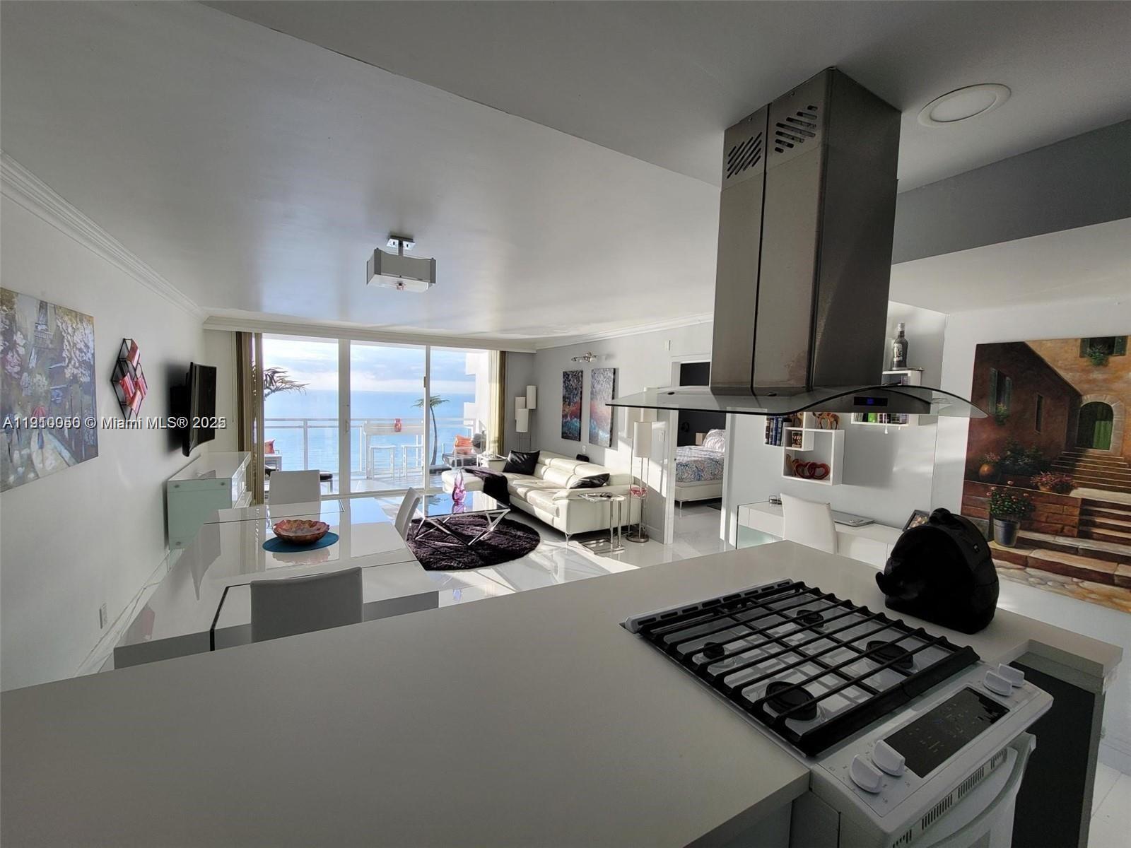 Photo of 2030 Ocean Dr #1815, Hallandale Beach, Florida, 33009 -