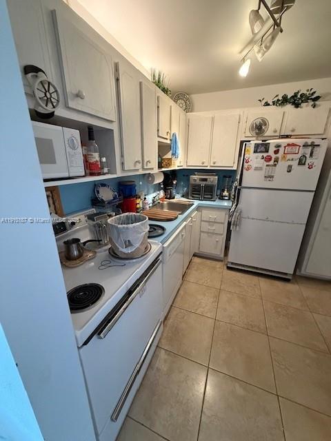 Photo of 3625 Country Club Dr #304, Aventura, Florida, 33180 -