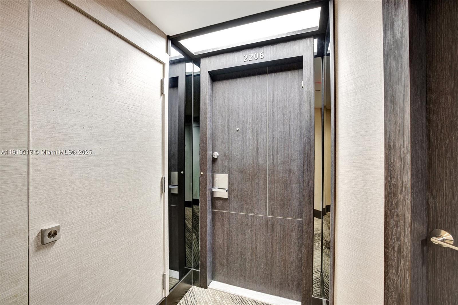 Photo of 20191 Country Club Dr #2206, Aventura, Florida, 33180 -