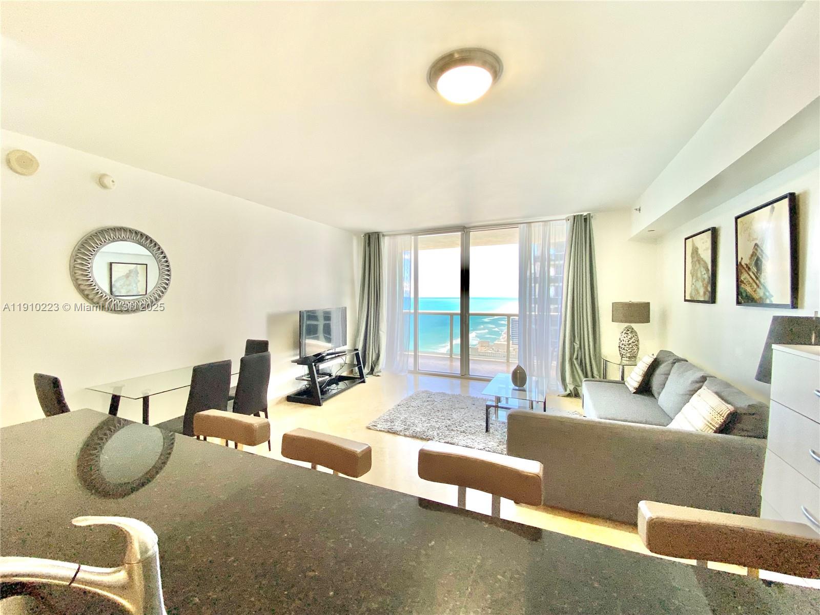 Ver detalles 3605 1 / 1 811 sq. ft. $ 2025-11-07 0 foto