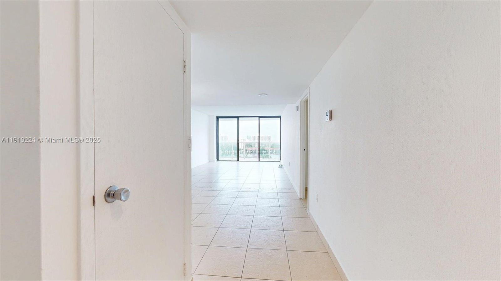 Photo of 3675 Country Club Dr #1610, Aventura, Florida, 33180 -