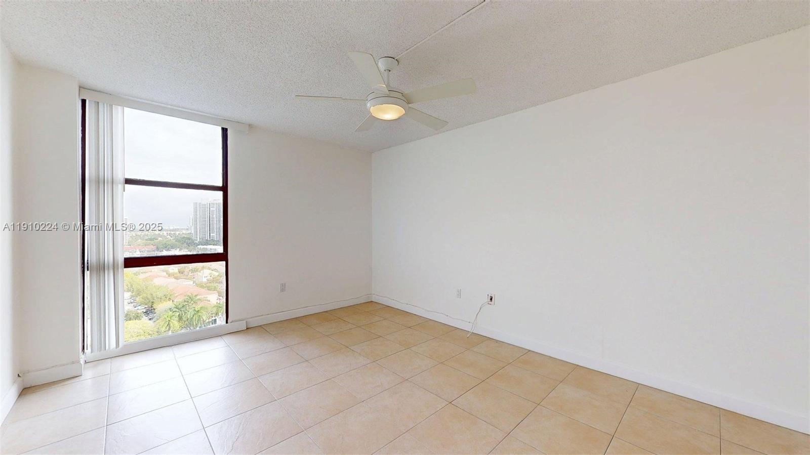 Photo of 3675 Country Club Dr #1610, Aventura, Florida, 33180 -