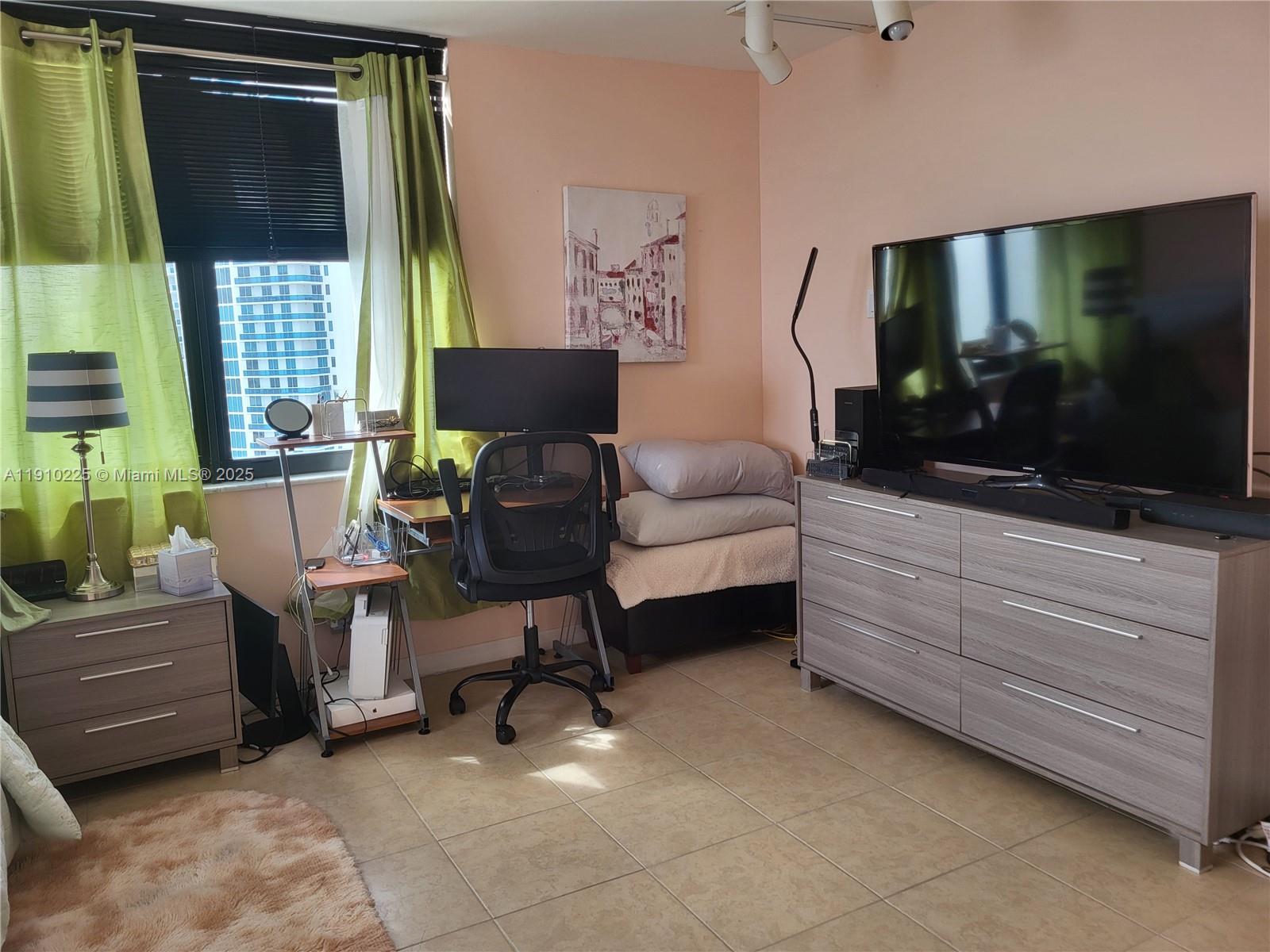 Photo of 2301 Ocean Dr  #2401, Hollywood, Florida, 33019 - 