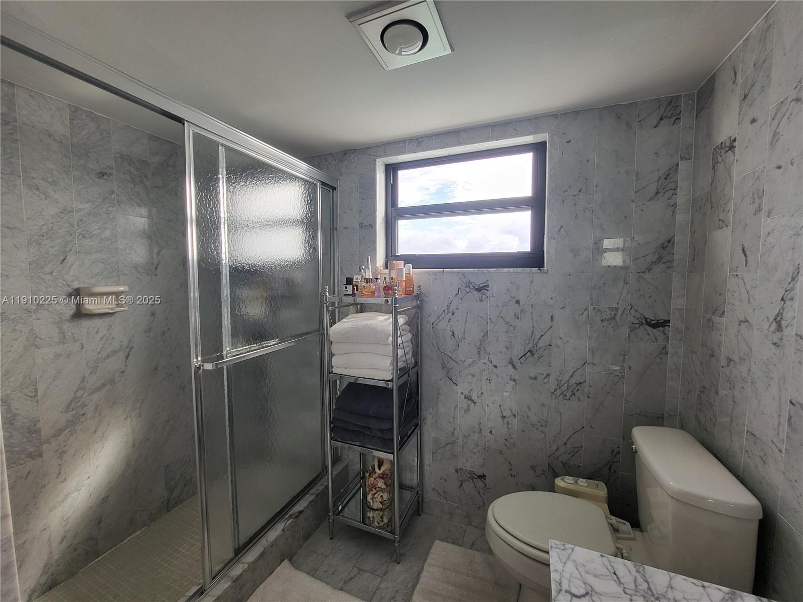 Photo of 2301 Ocean Dr  #2401, Hollywood, Florida, 33019 - 