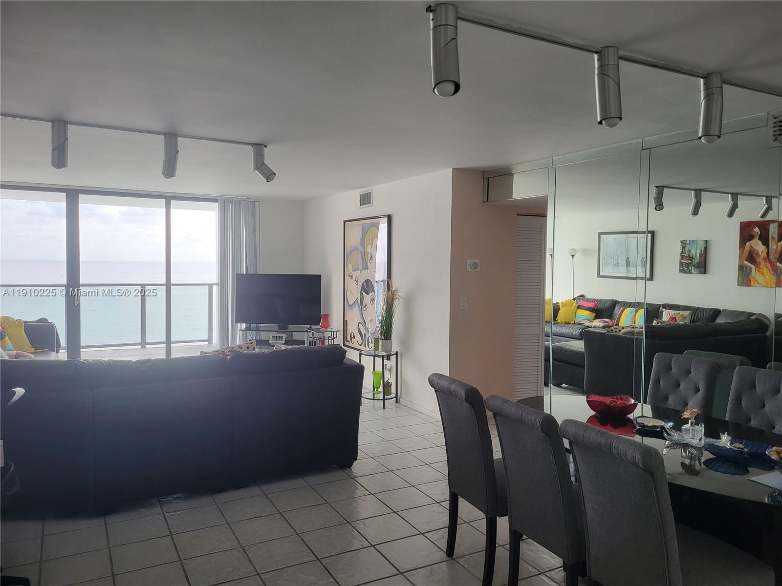Photo of 2301 Ocean Dr  #2401, Hollywood, Florida, 33019 - 