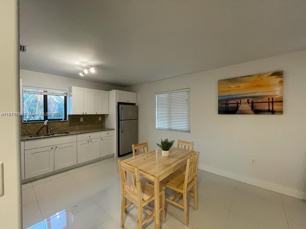 Подробнее / кв.футов $ 2025-11-07 0 Фото