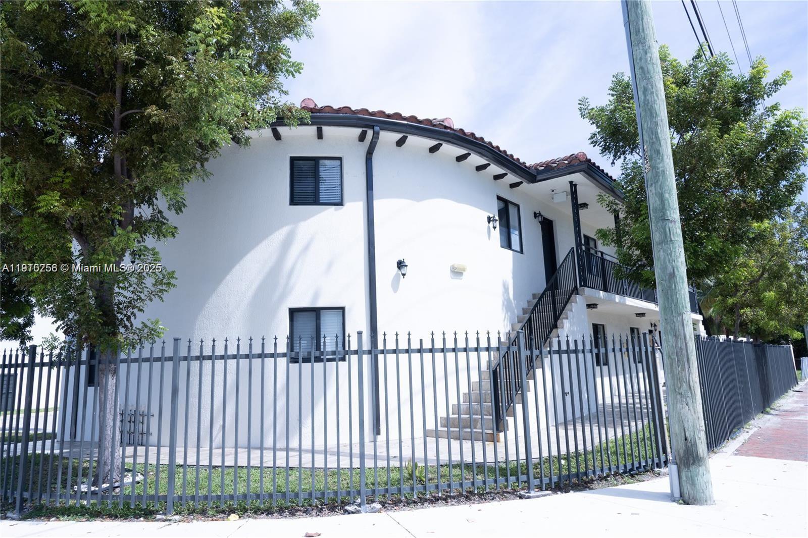 Подробнее / кв.футов $ 2025-11-07 0 Фото