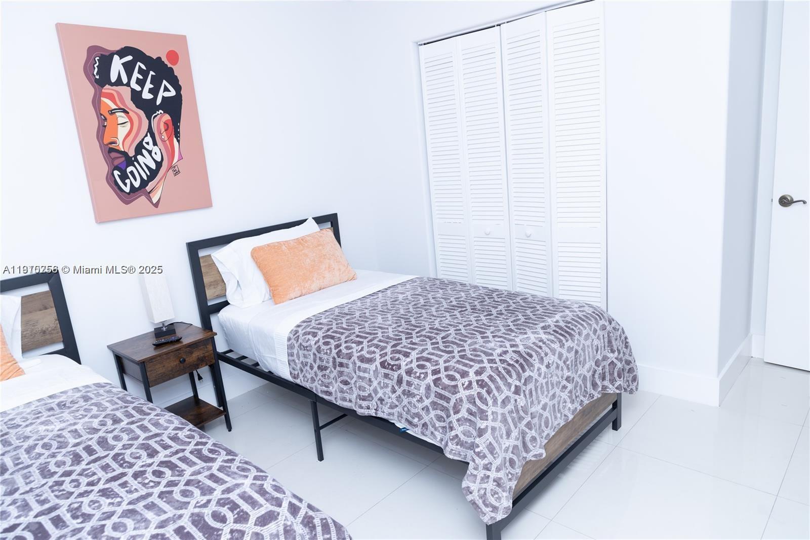 Подробнее / кв.футов $ 2025-11-07 0 Фото