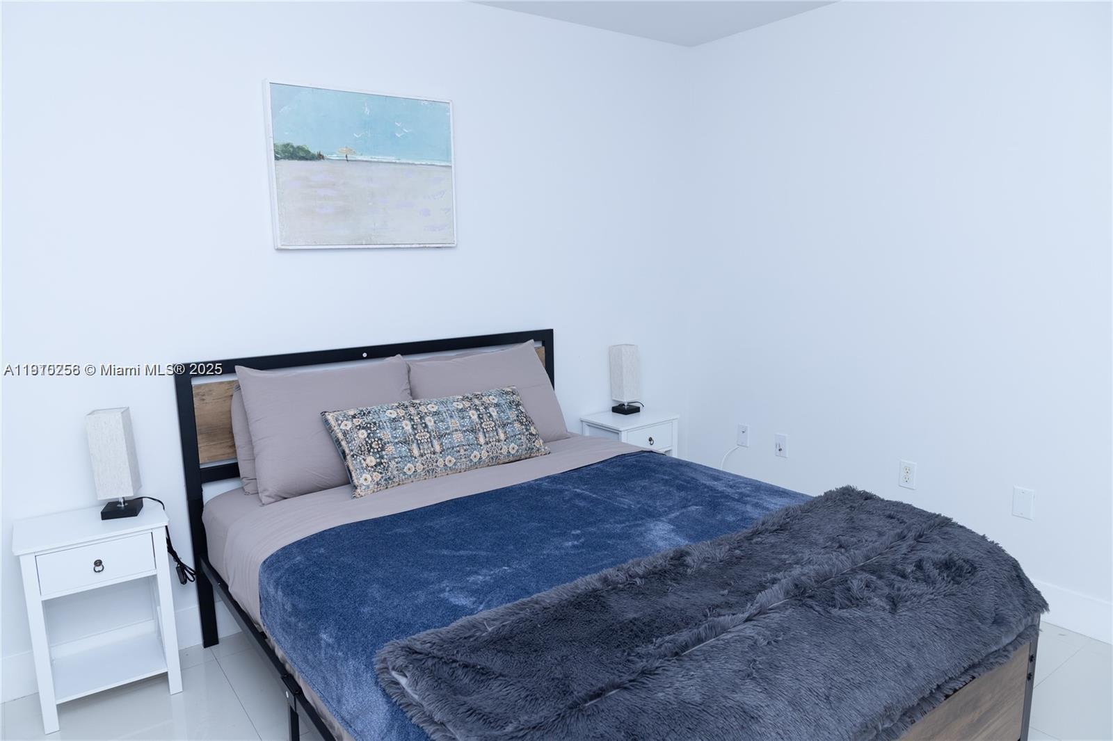 Подробнее / кв.футов $ 2025-11-07 0 Фото