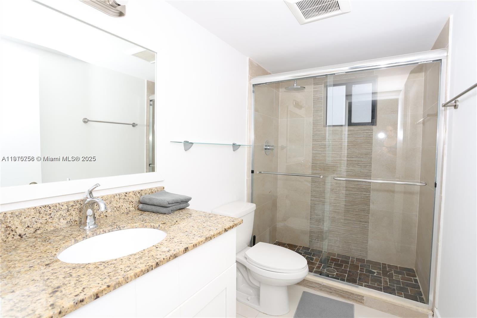 Подробнее / кв.футов $ 2025-11-07 0 Фото