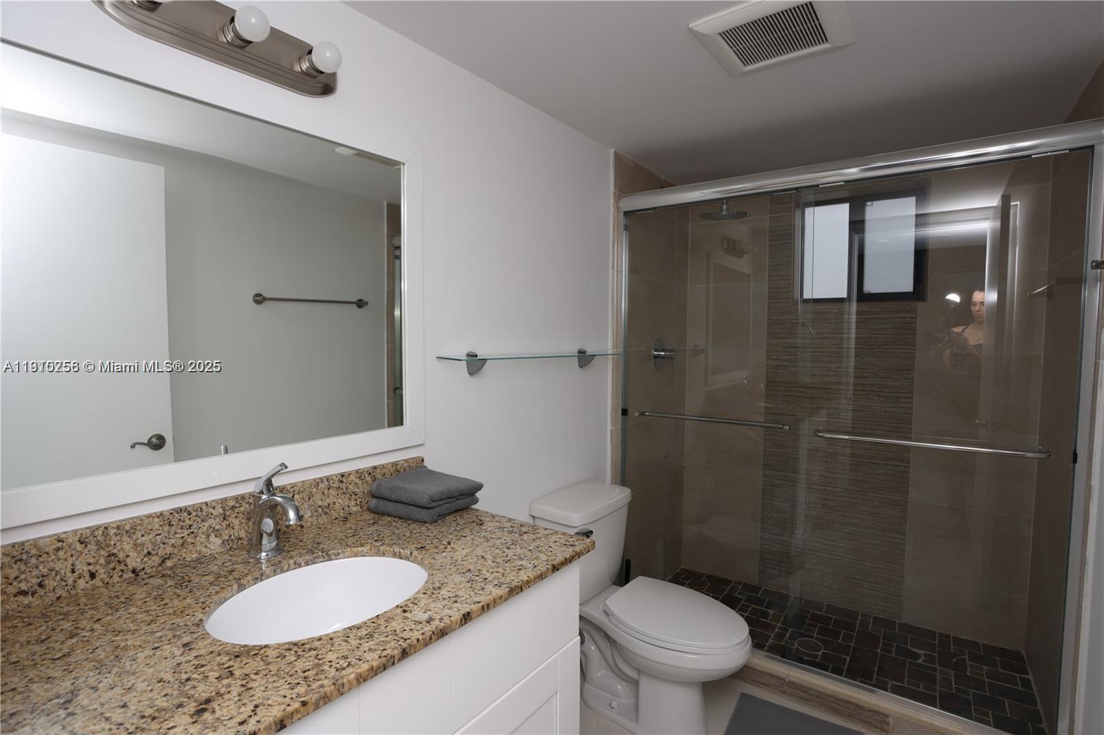 Подробнее / кв.футов $ 2025-11-07 0 Фото