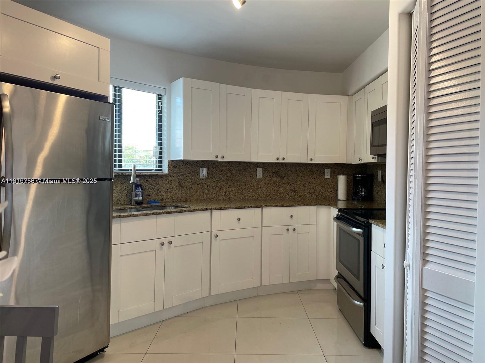 Подробнее / кв.футов $ 2025-11-07 0 Фото