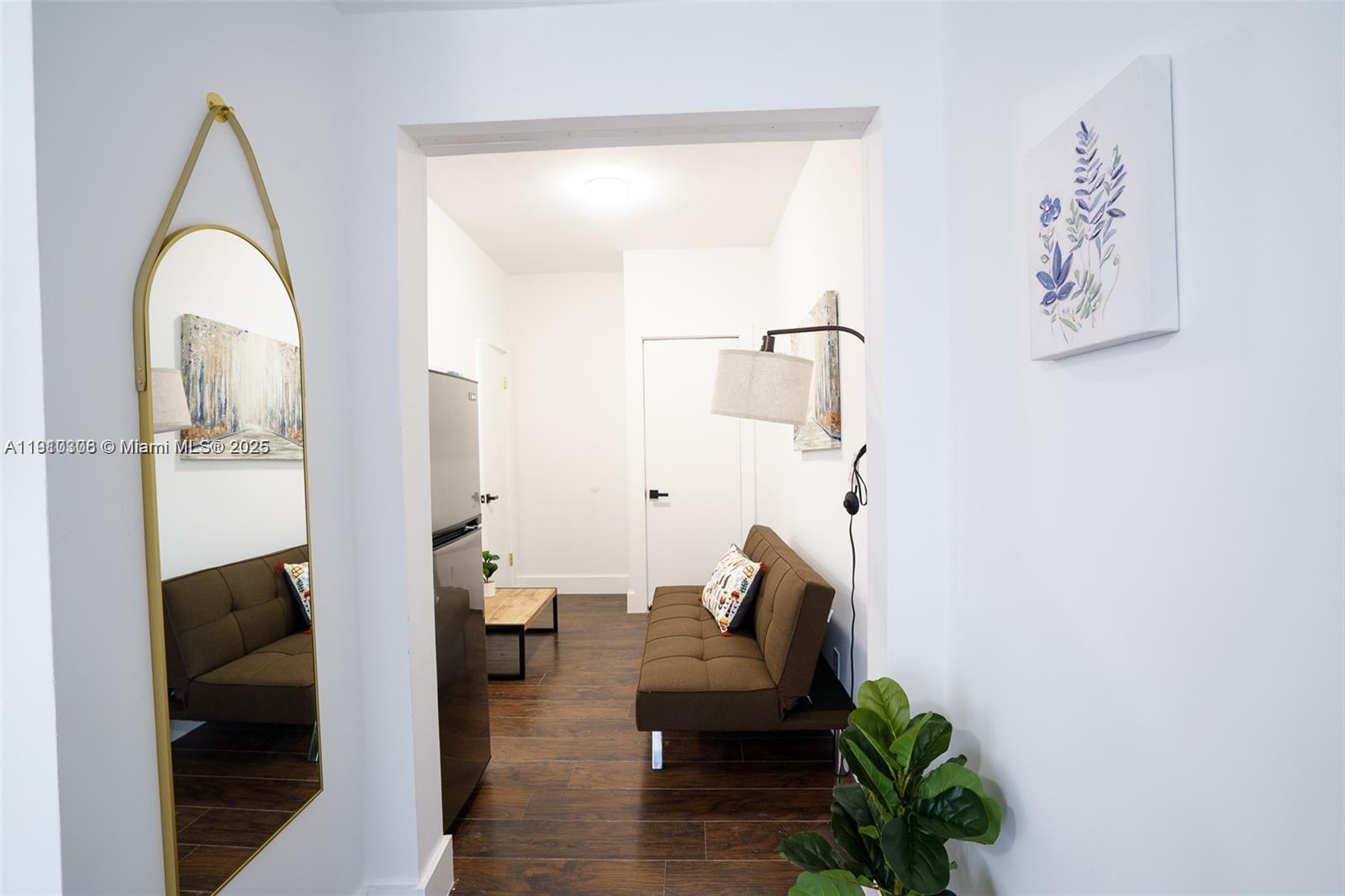   /   sq. ft. $ 2025-11-07 0 Photo