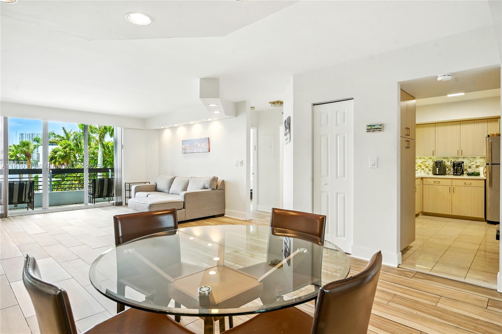 Photo of 3600 Mystic Pointe Dr  #305, Aventura, Florida, 33180 - 