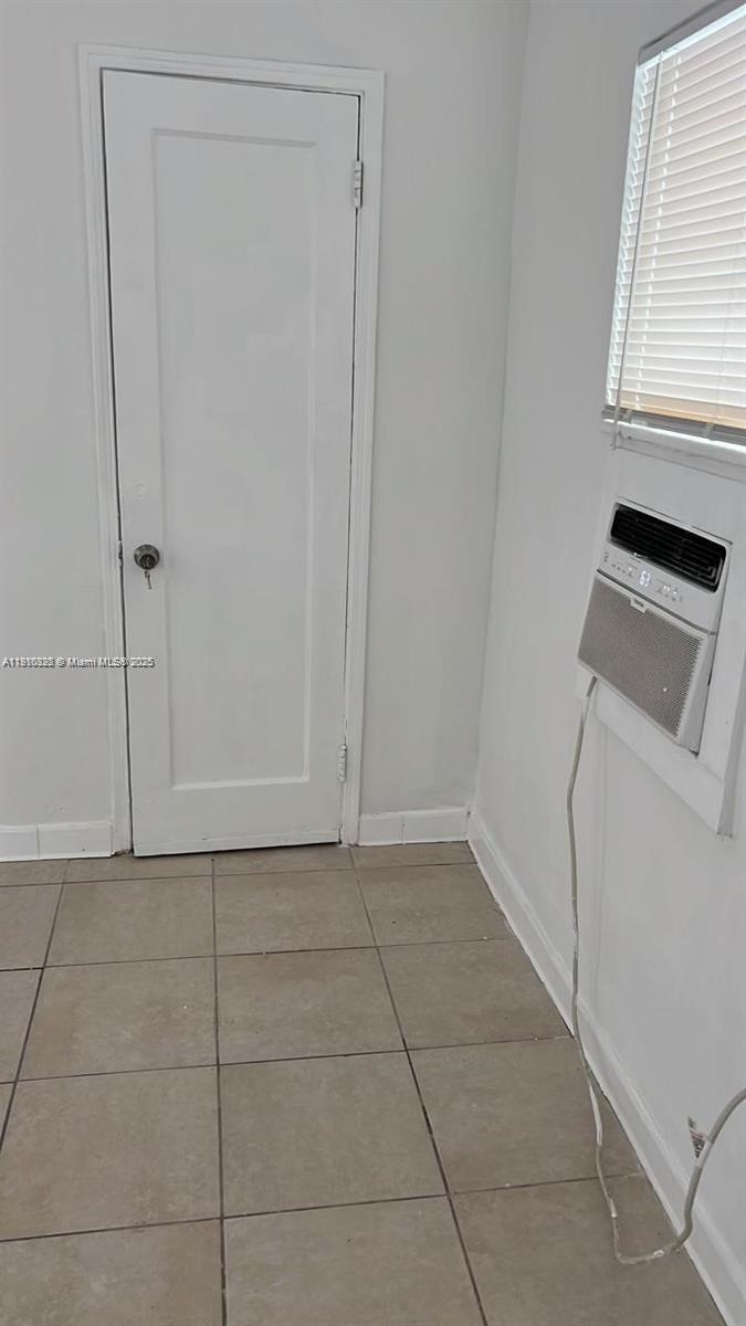   /   sq. ft. $ 2025-11-07 0 Photo