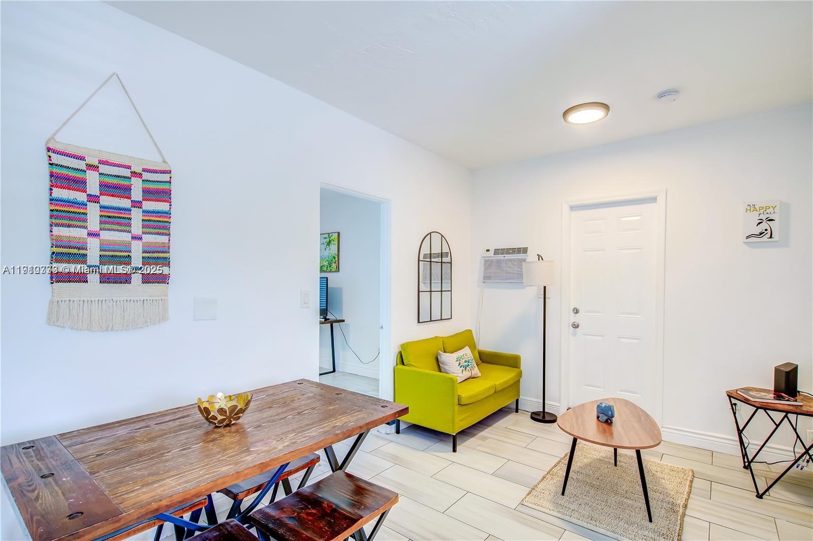   /   sq. ft. $ 2025-11-07 0 Photo