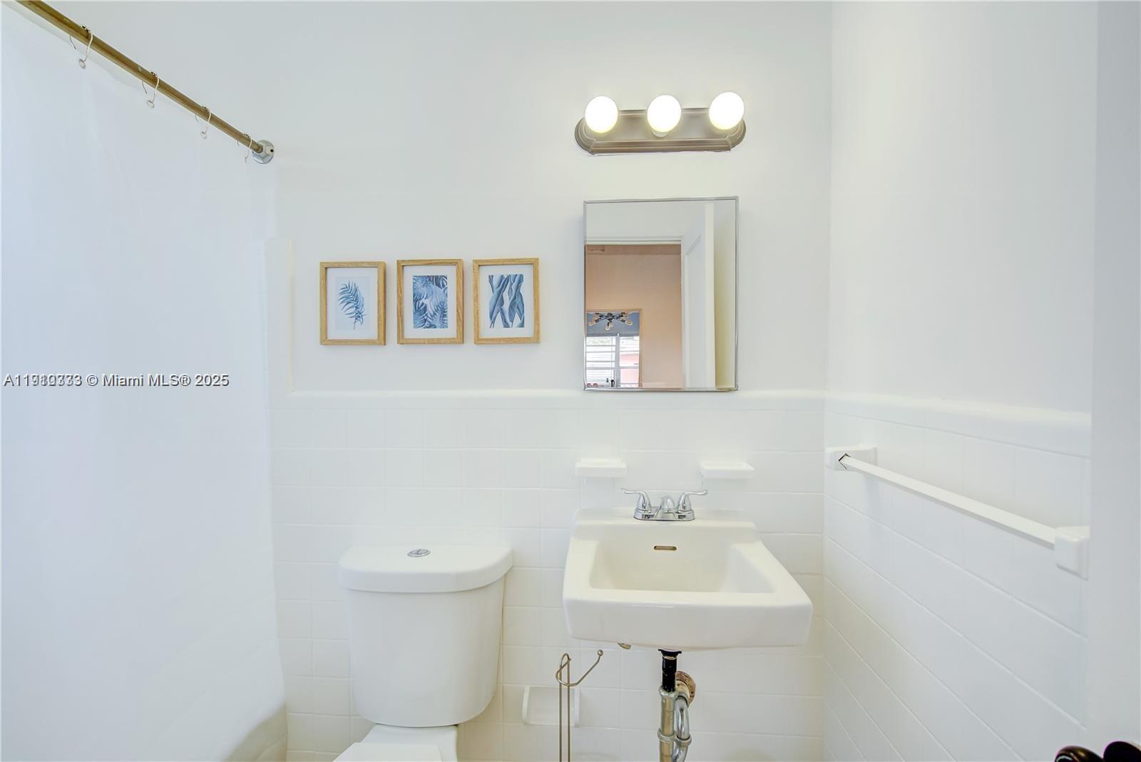   /   sq. ft. $ 2025-11-07 0 Photo