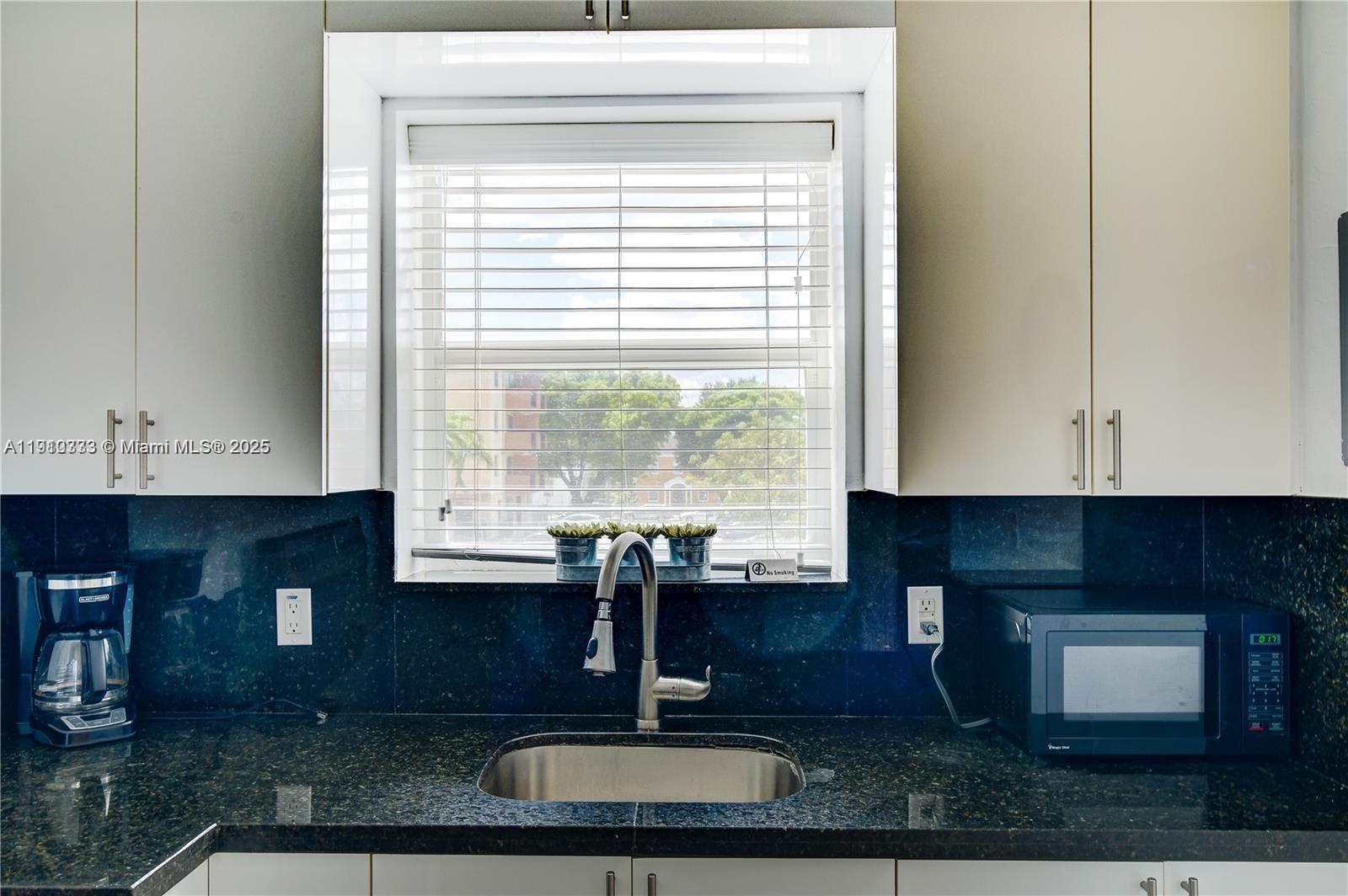   /   sq. ft. $ 2025-11-07 0 Photo