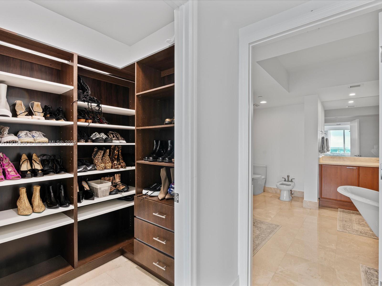 Photo of 3301 183rd St  #2706, Aventura, Florida, 33160 - 