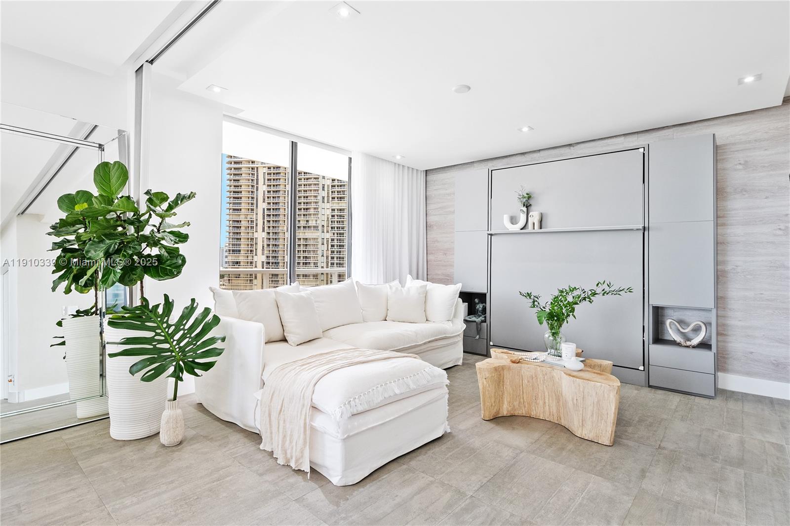 Photo of 20281 Country Club Dr #808, Aventura, Florida, 33180 -