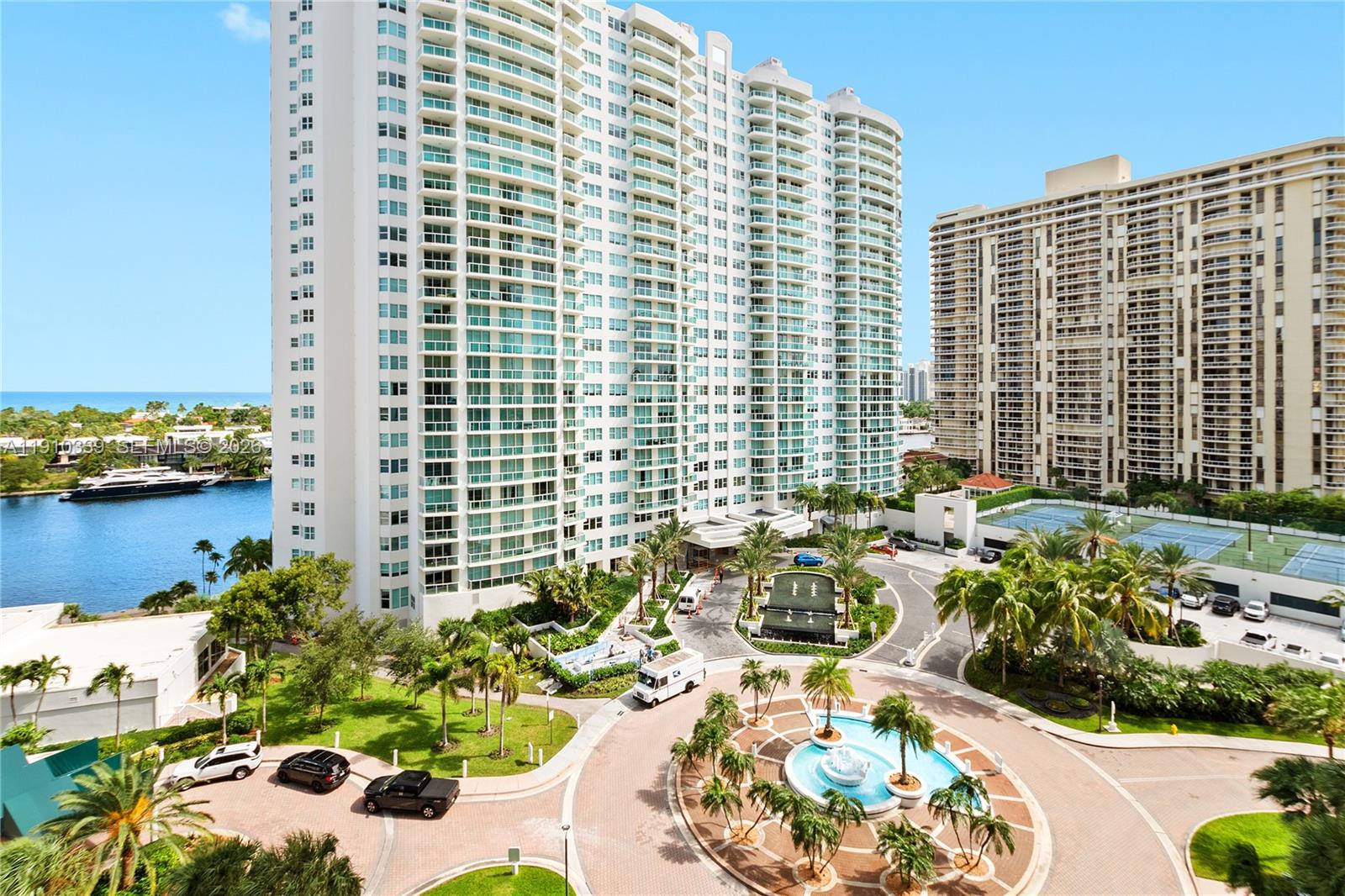 Photo of 20281 Country Club Dr  #808, Aventura, Florida, 33180 - 