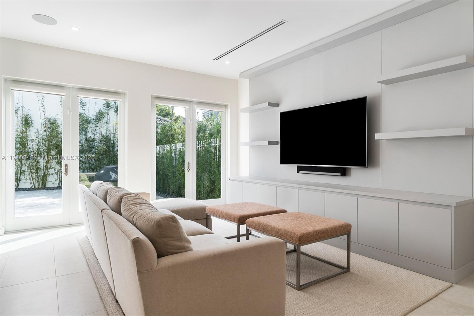 Photo of 19941 36th Pl (19941), Aventura, Florida, 33180 -