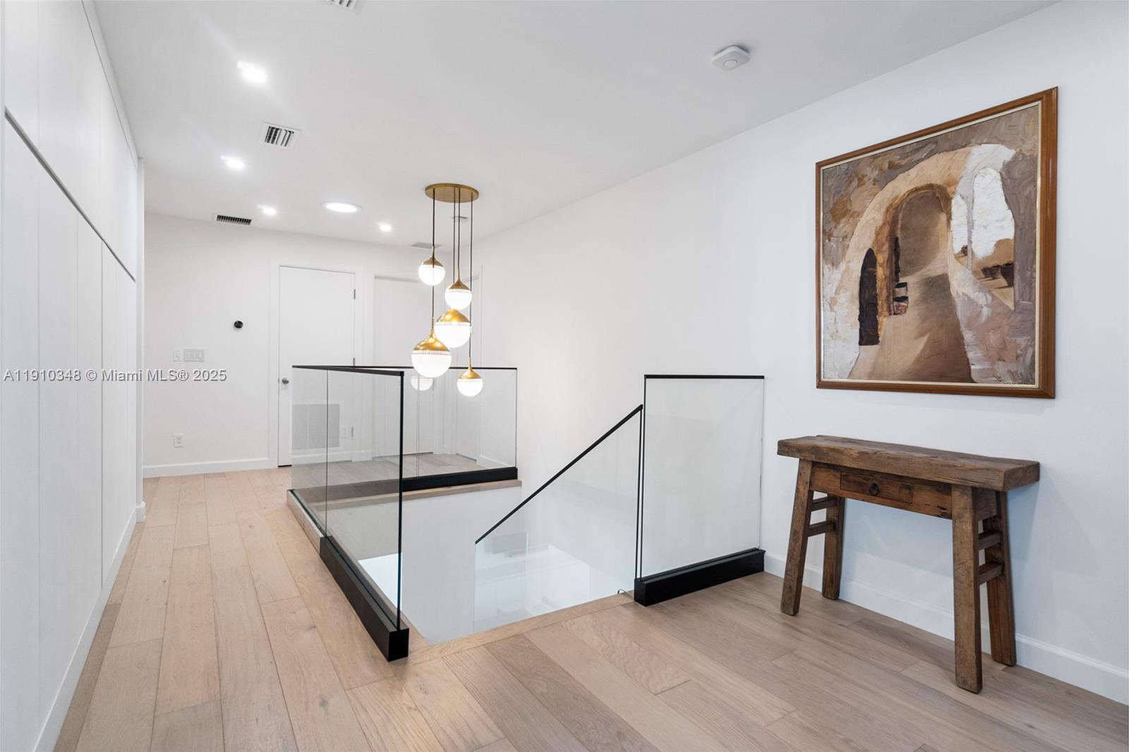 Photo of 19941 36th Pl (19941), Aventura, Florida, 33180 -