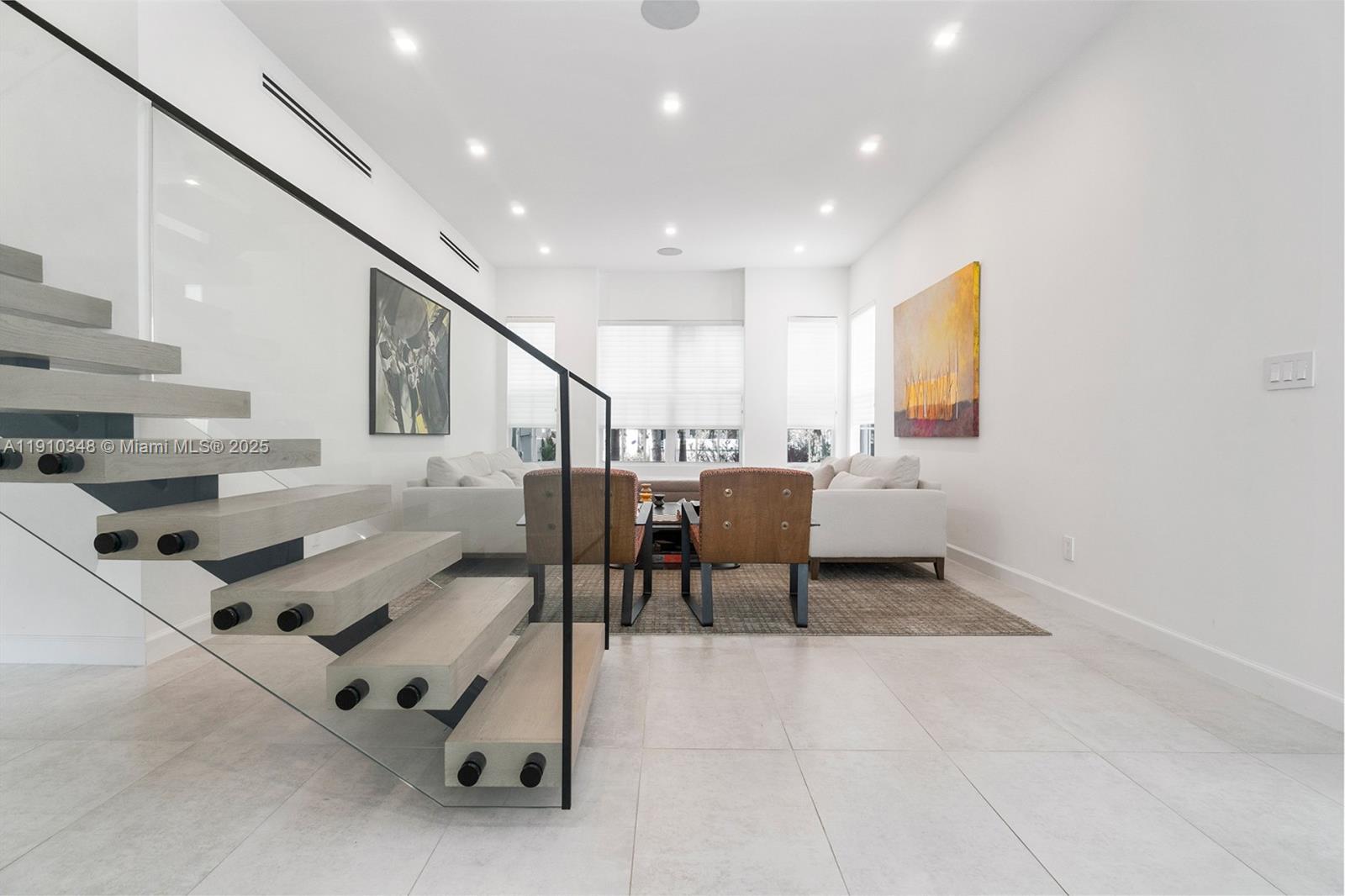 Photo of 19941 36th Pl (19941), Aventura, Florida, 33180 -