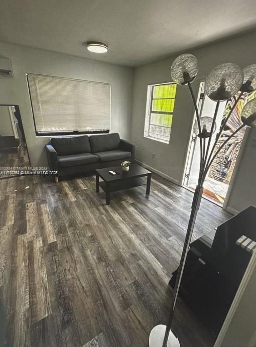 See details / sq. ft. $ 2025-11-07 0 Photo