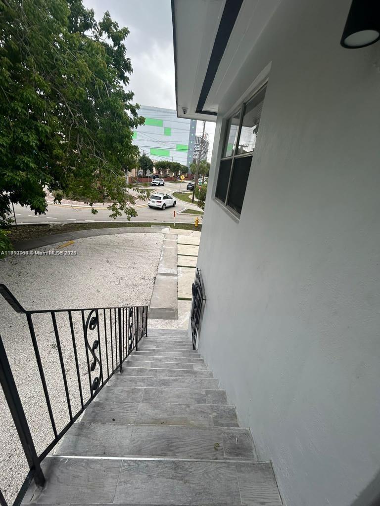 See details / sq. ft. $ 2025-11-07 0 Photo