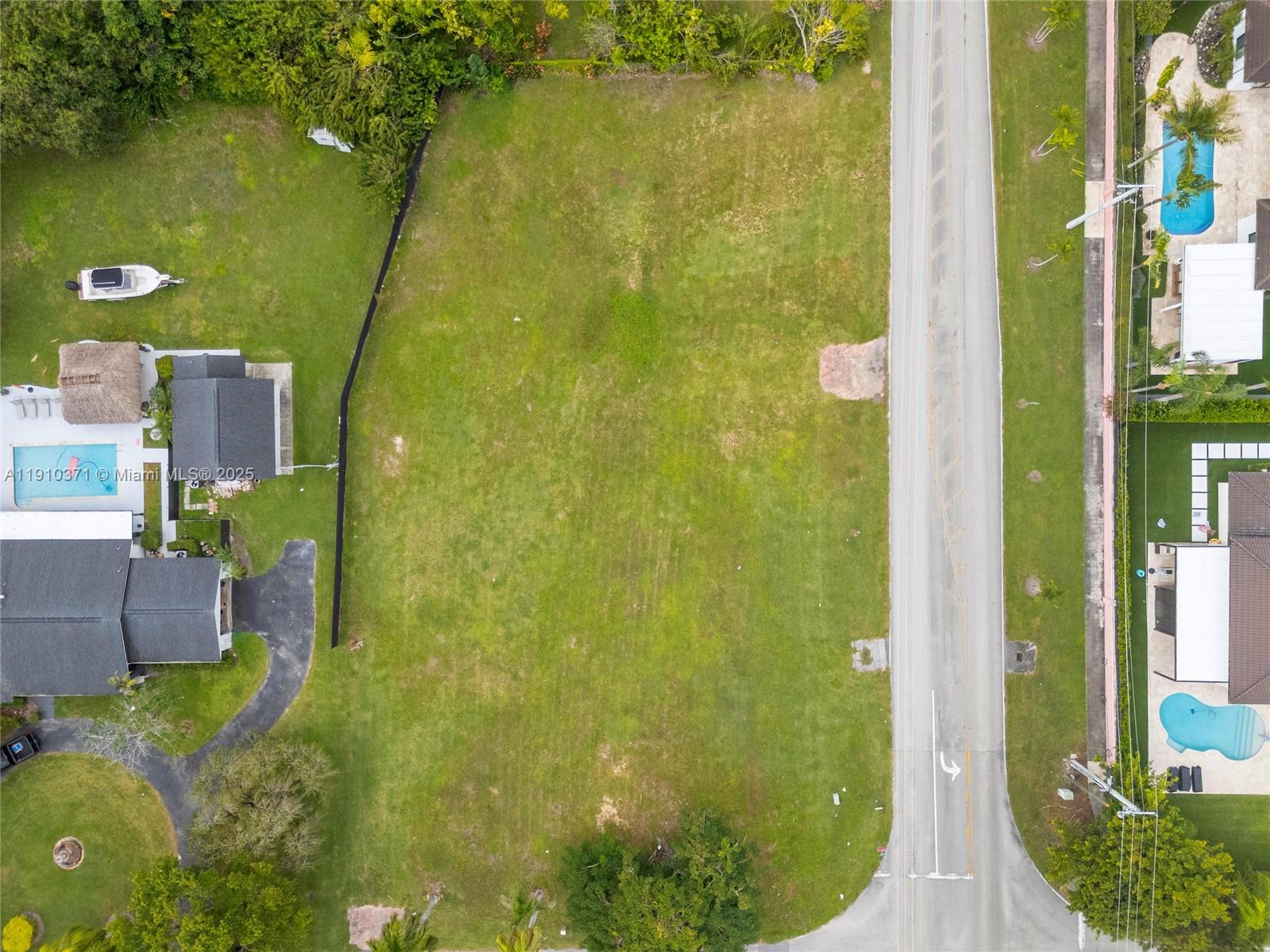 See details / sq. ft. $ 2025-11-07 0 Photo