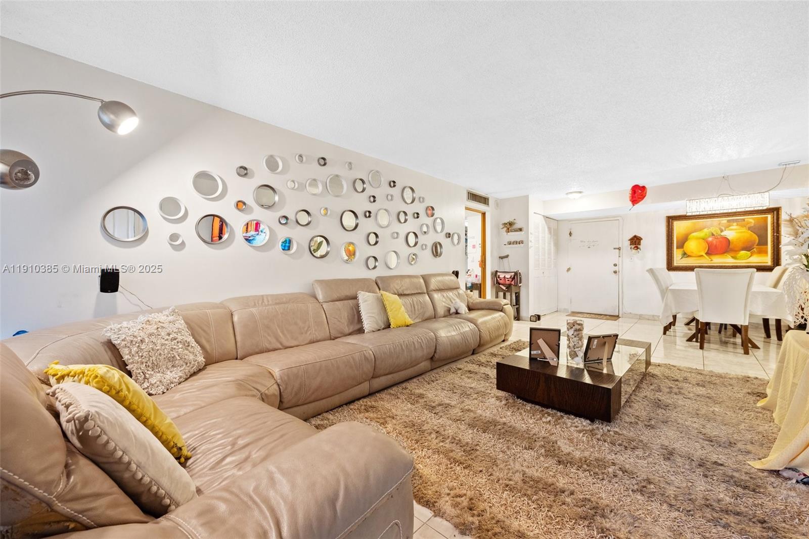 See details 320 2 / 2 1488 sq. ft. $ 2025-11-07 0 Photo