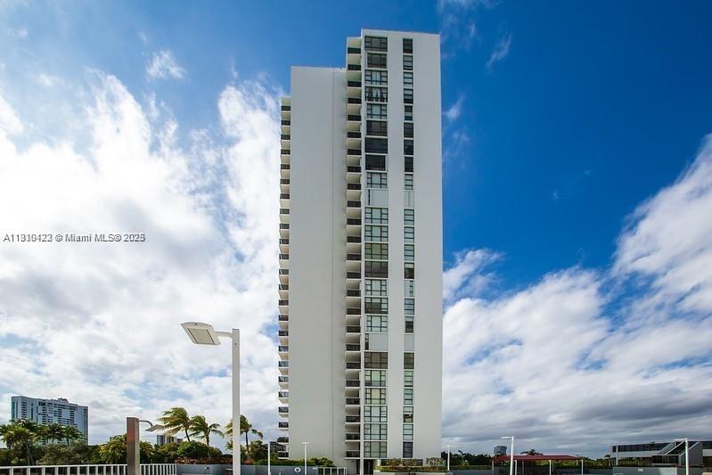 Photo of 3625 Country Club Dr #1907, Aventura, Florida, 33180 -