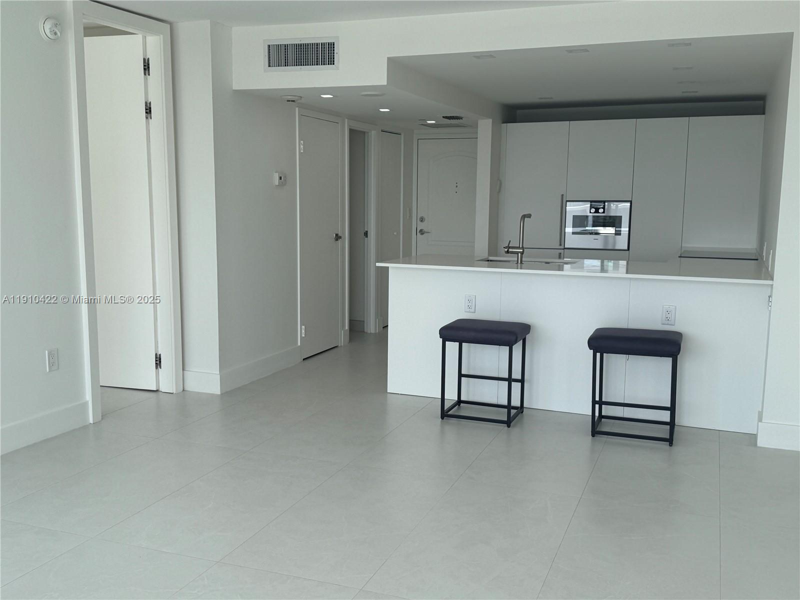 Photo of 3625 Country Club Dr #1907, Aventura, Florida, 33180 - And Kitchen View