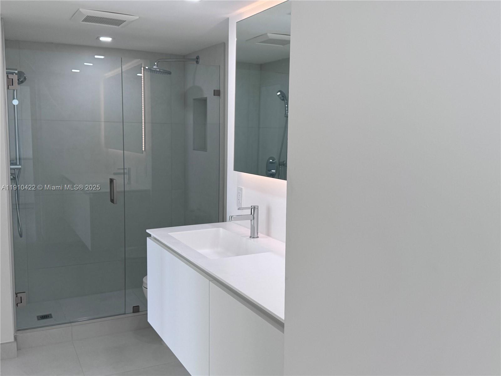 Photo of 3625 Country Club Dr #1907, Aventura, Florida, 33180 -