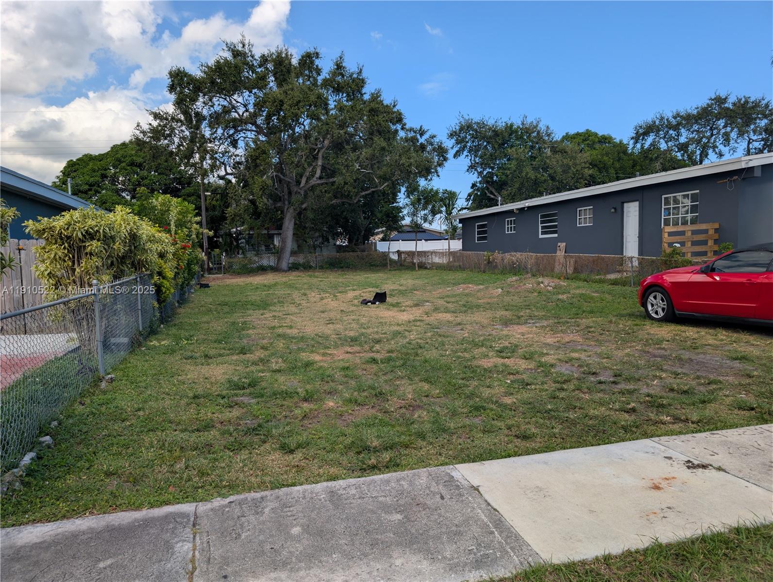 Ver detalles / sq. ft. $ 2025-11-07 0 foto