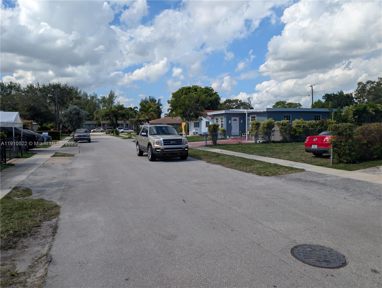 Ver detalles / sq. ft. $ 2025-11-07 0 foto