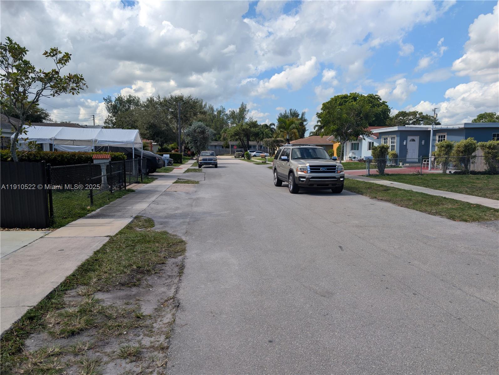 Ver detalles / sq. ft. $ 2025-11-07 0 foto