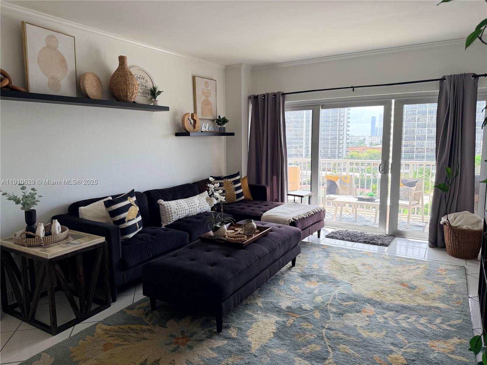 6P 1 / 1 798 sq. ft. $ 2025-11-07 0 Photo