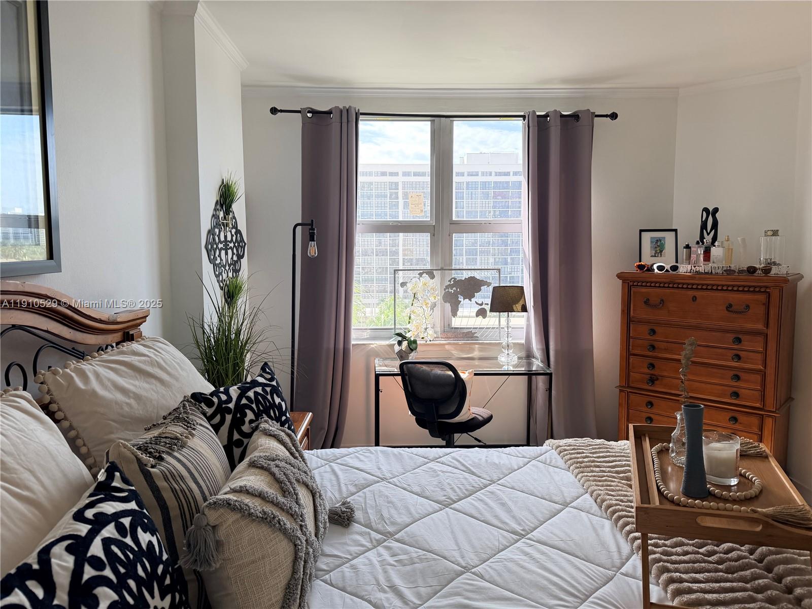 6P 1 / 1 798 sq. ft. $ 2025-11-07 0 Photo