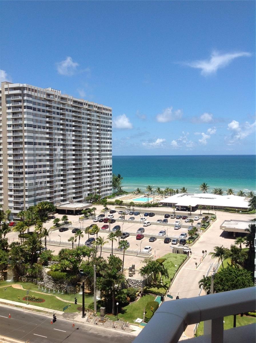 6P 1 / 1 798 sq. ft. $ 2025-11-07 0 Photo